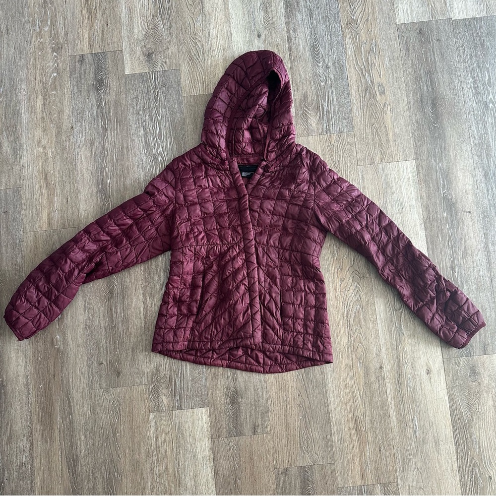 The North Face maroon Puffer Jacket with Hood